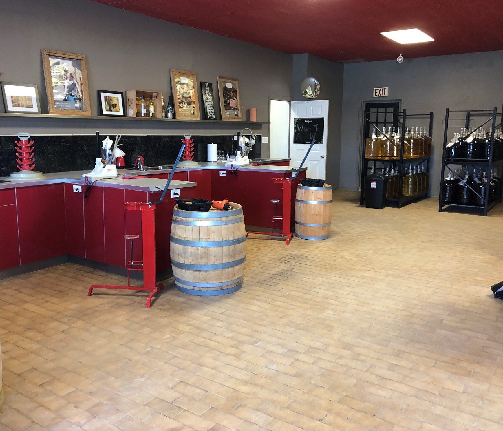 Welcome to Argyle Wines! | Home to the award-winning ferment-on-premise ...
